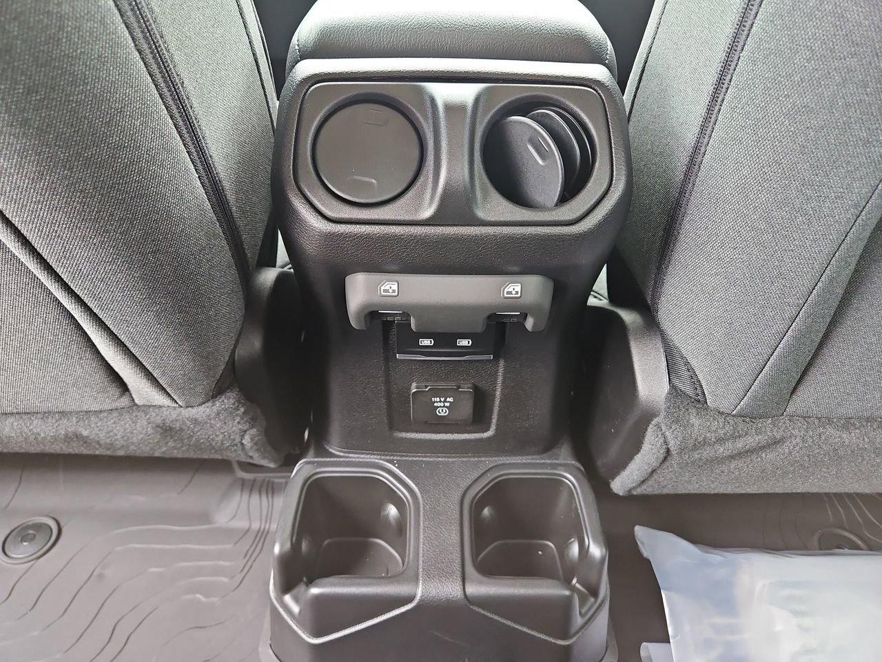 New 2025 Jeep Gladiator Sport image 15