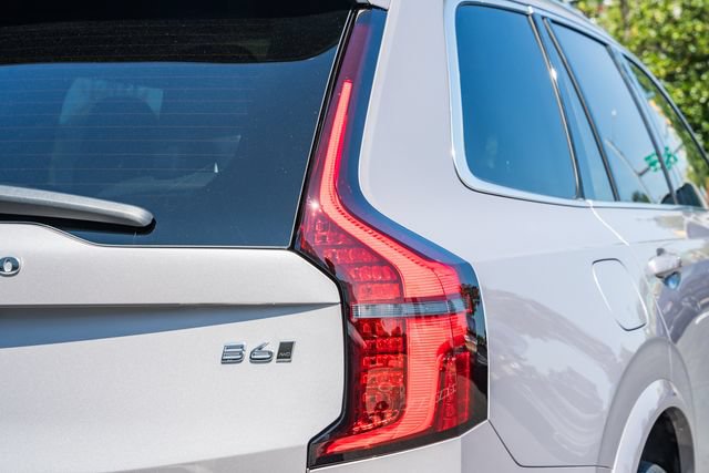 New 2027 Volvo XC90 B6 Plus AWD/4WD image 7