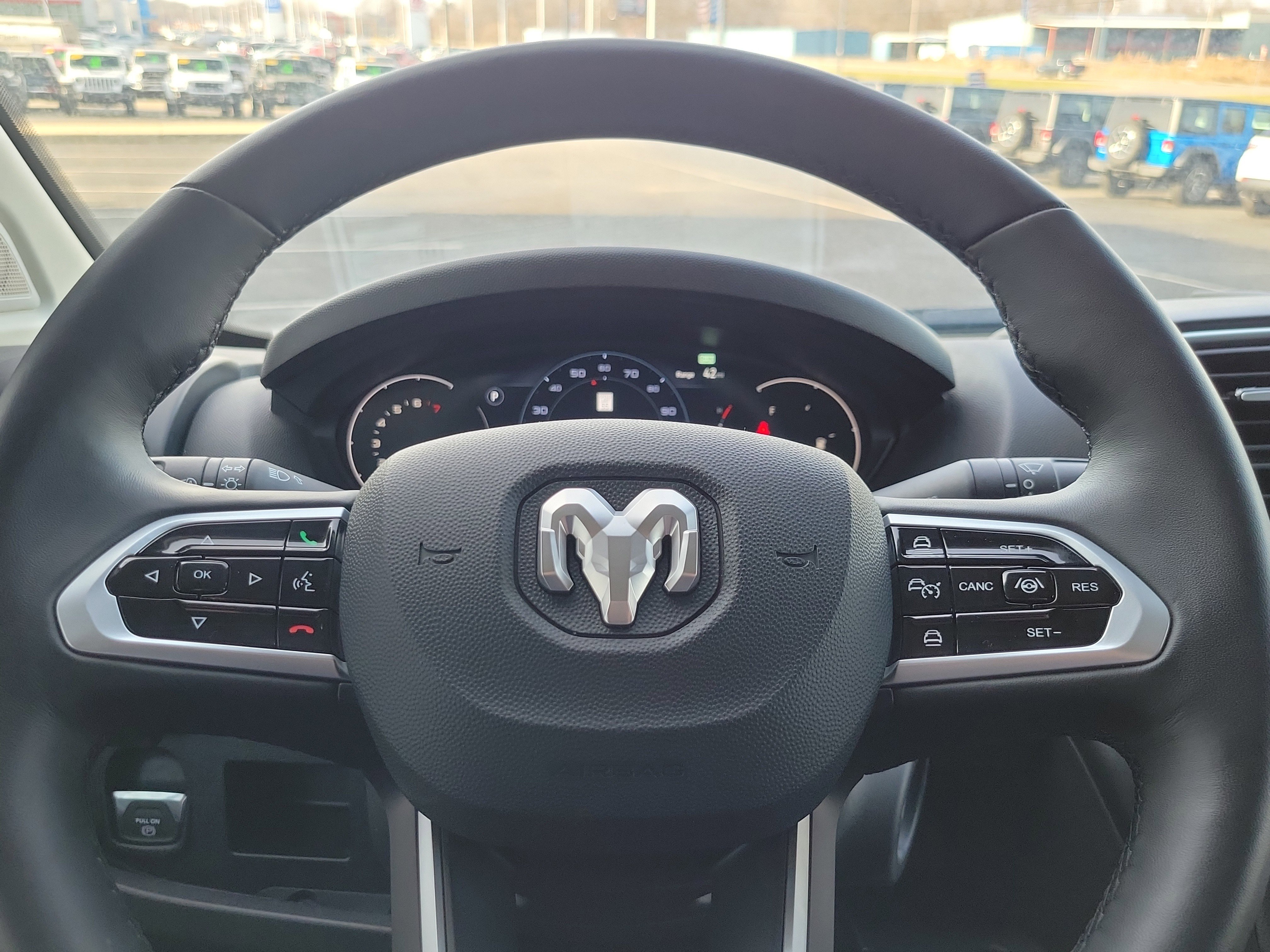 Used 2025 RAM ProMaster 2500 w/ Quick Order Package 22G SLT image 8