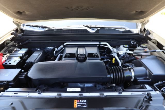 Used 2023 Chevrolet Colorado Trail Boss w/ Technology Package AWD/4WD image 26