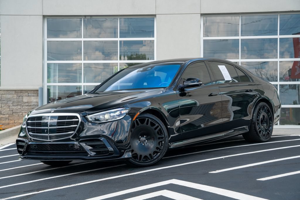 Used 2021 Mercedes-Benz S 580 4MATIC Sedan image 2