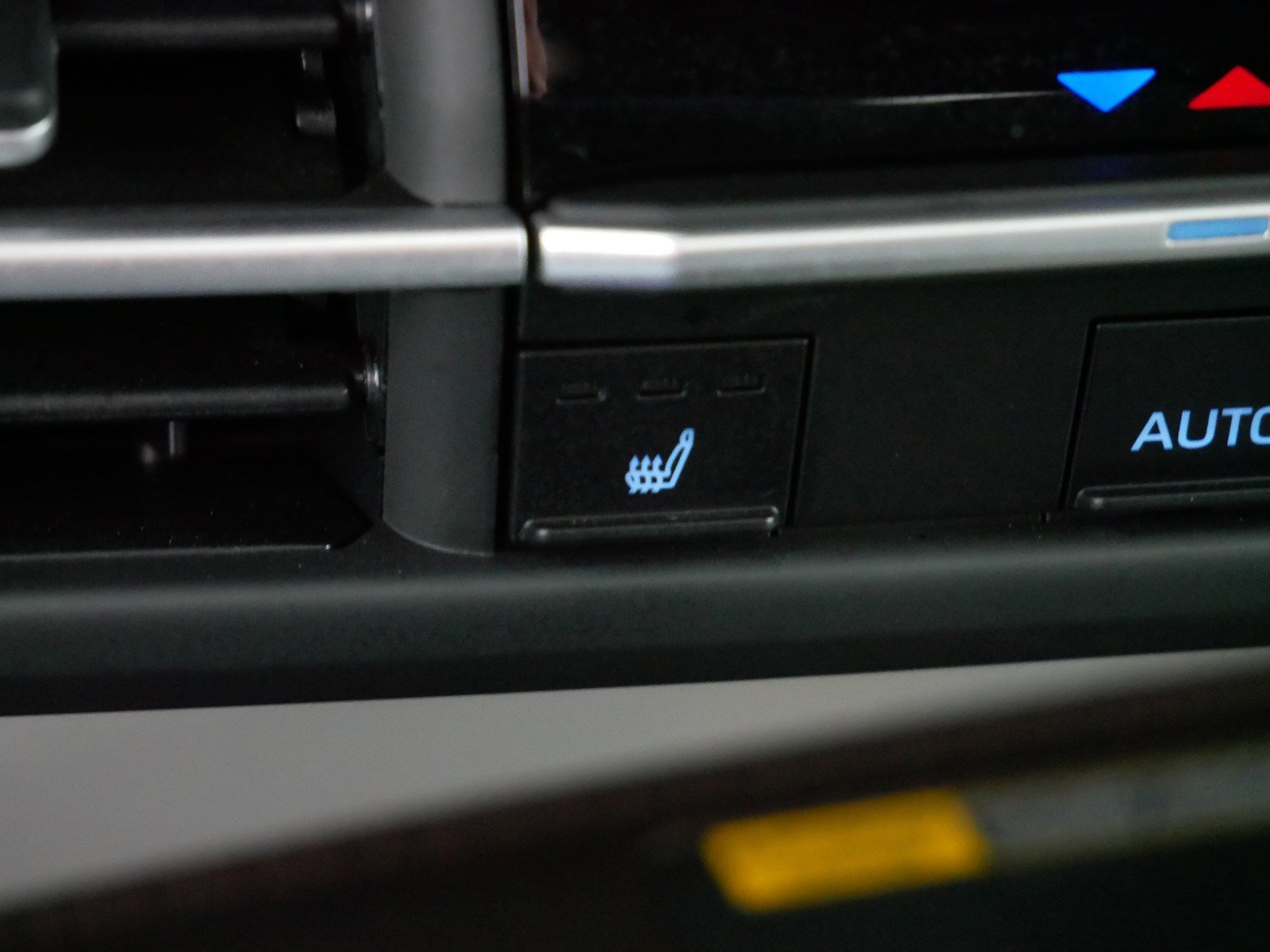 New 2024 Toyota Sienna XLE image 30