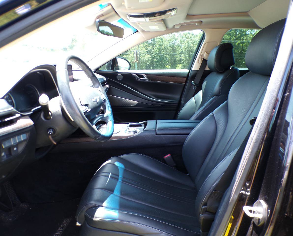 Used 2021 Genesis G80 2.5T w/ Advanced Package RWD image 19