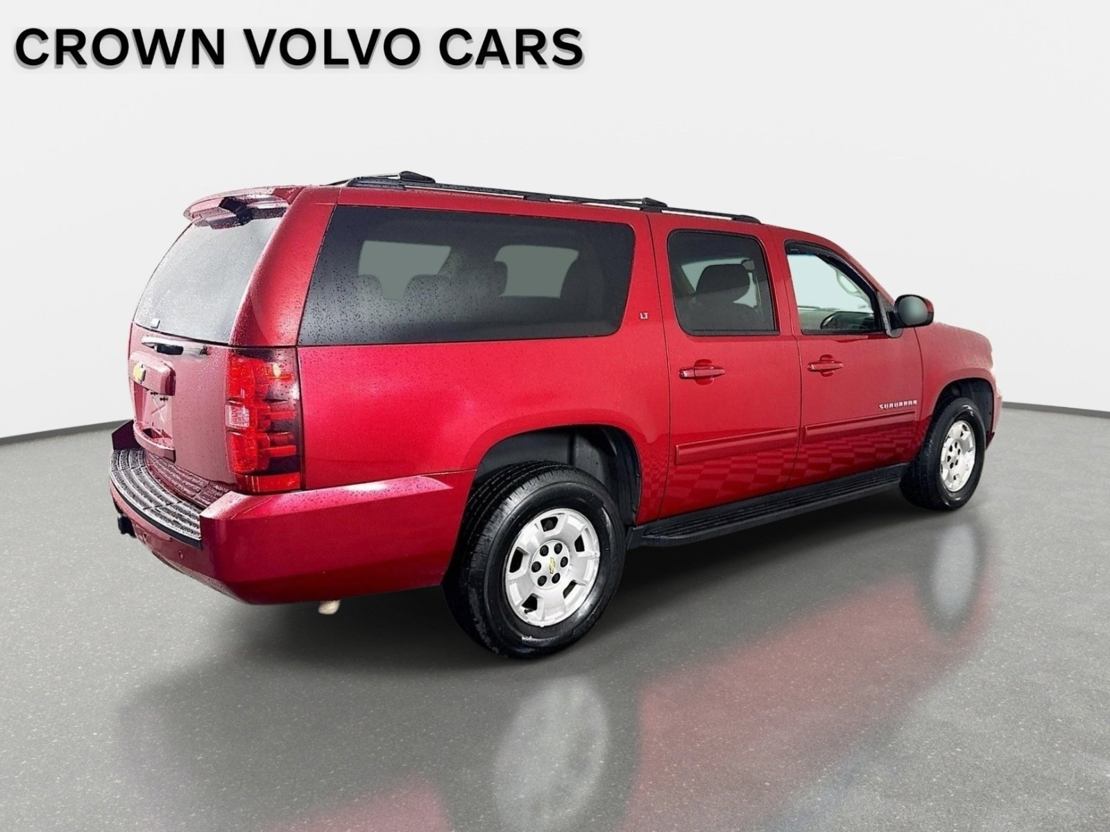 Used 2014 Chevrolet Suburban LT w/ Luxury Package AWD/4WD image 5