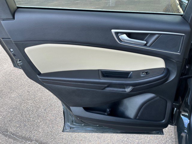 Used 2024 Ford Edge SEL w/ Convenience Package image 25