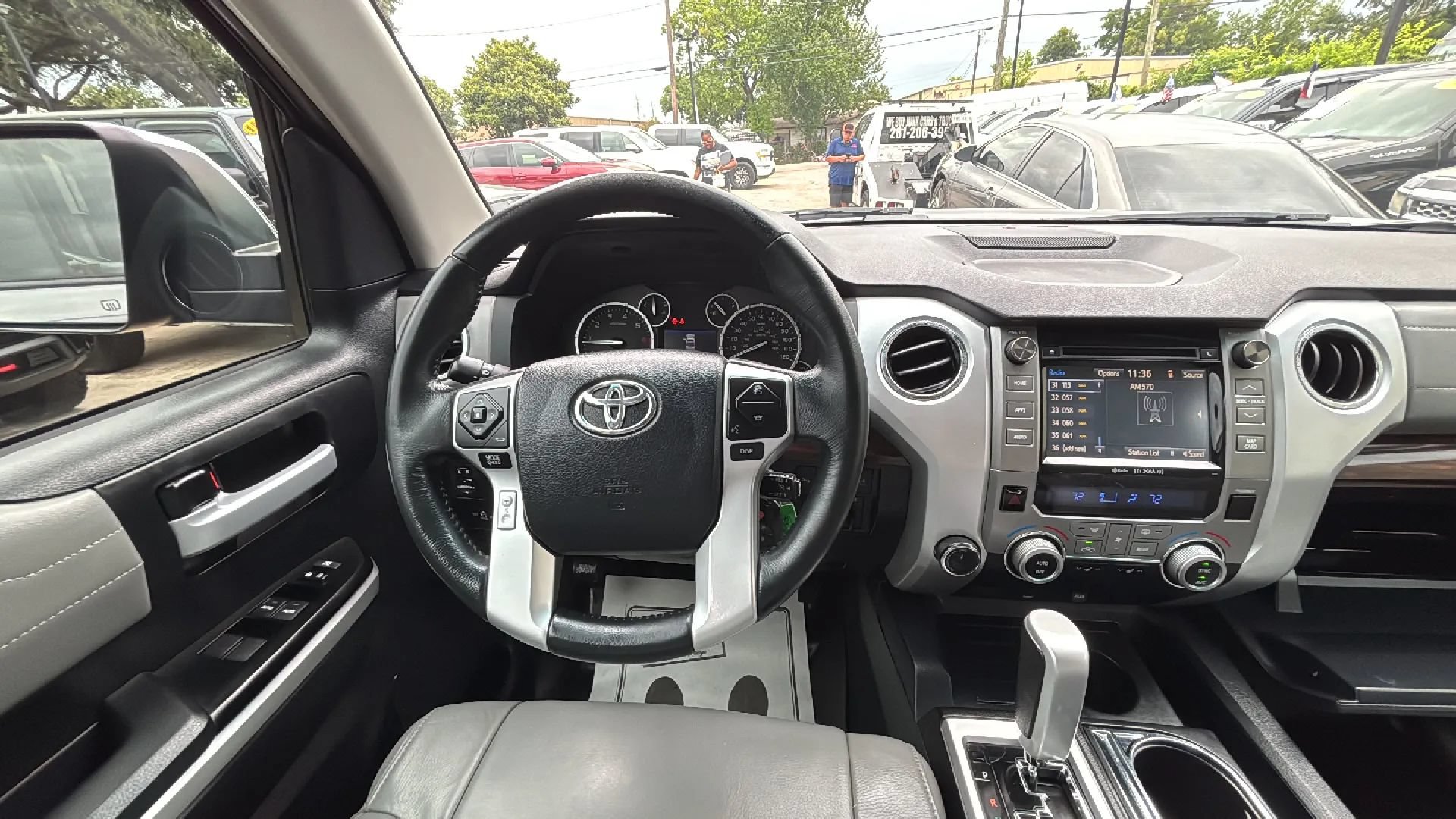Used 2017 Toyota Tundra Limited w/ Limited Premium Package AWD/4WD image 15