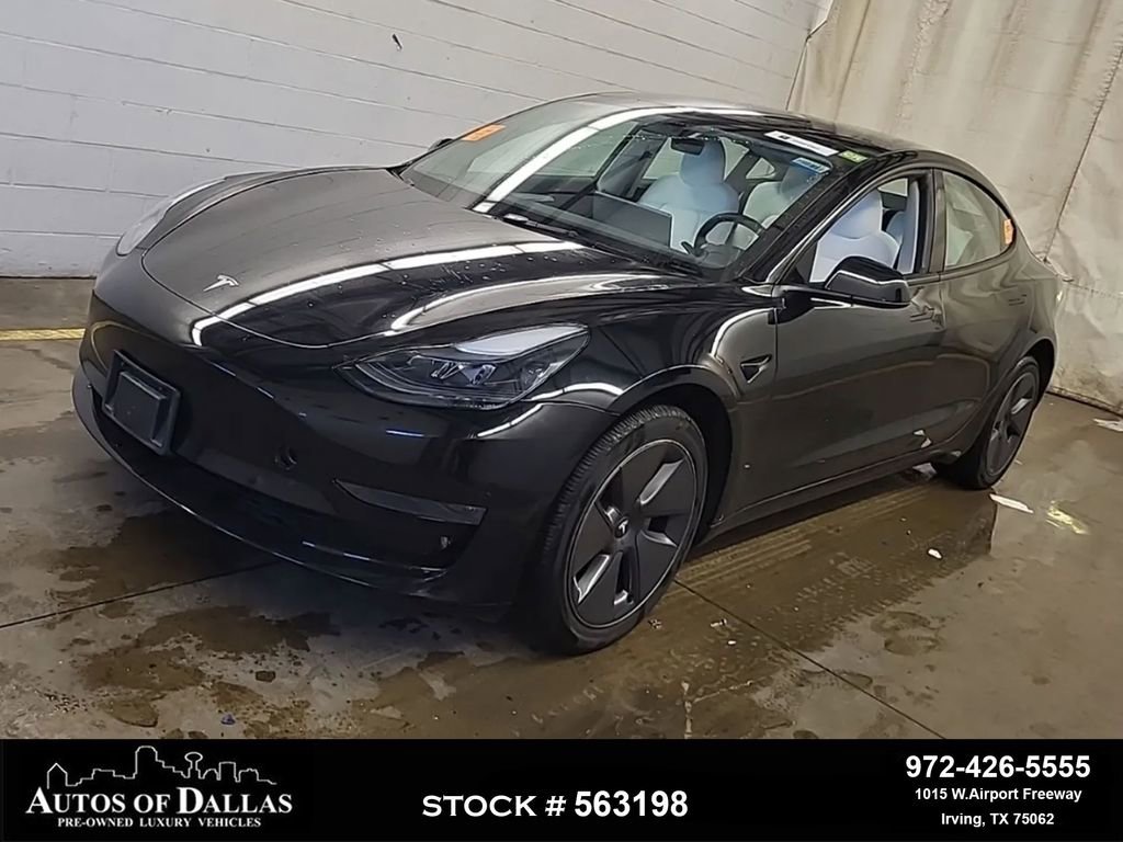 Used 2023 Tesla Model 3 Standard Range RWD image 1