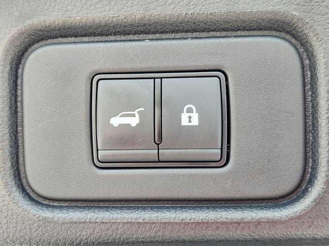 Used 2024 Nissan Pathfinder SL w/ SL Premium Package FWD image 40