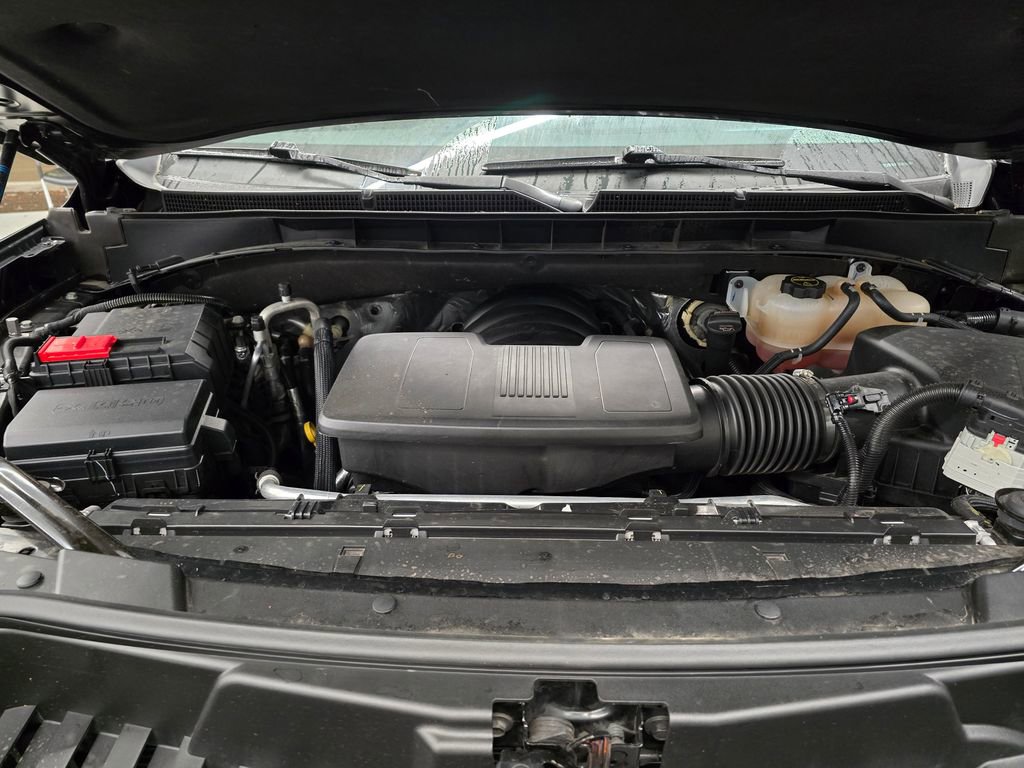 Used 2024 GMC Yukon XL Denali AWD/4WD image 14