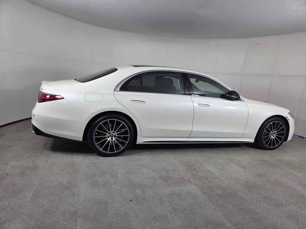 Certified 2022 Mercedes-Benz S 500 4MATIC image 4