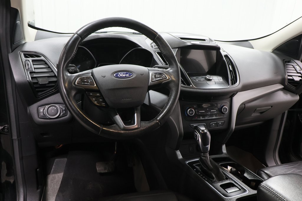Used 2018 Ford Escape SEL w/ Canadian Touring Package image 8