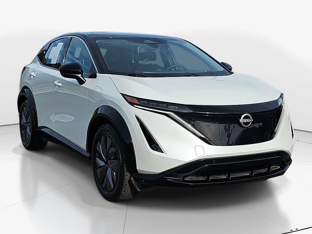 Used 2023 Nissan Ariya FWD image 2
