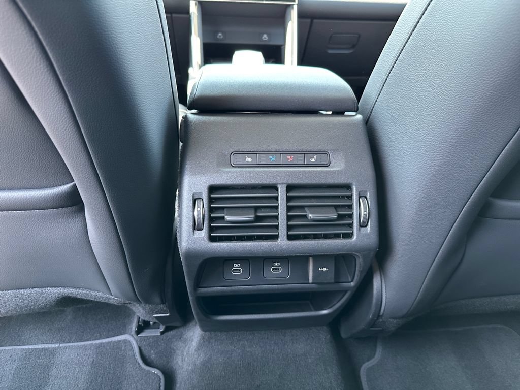 Used 2025 Land Rover Discovery Sport S AWD/4WD image 20