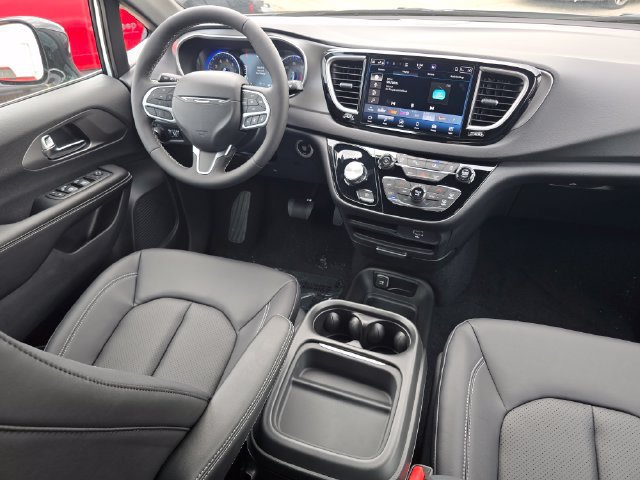 New 2027 Chrysler Pacifica LX FWD image 27