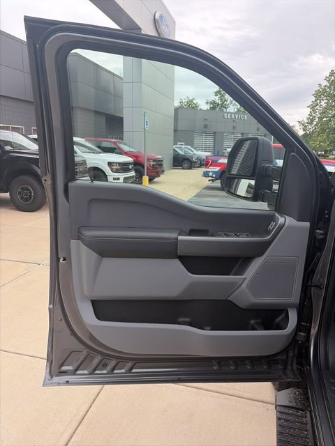 New 2026 Ford F250 XL w/ STX Appearance Package AWD/4WD image 23