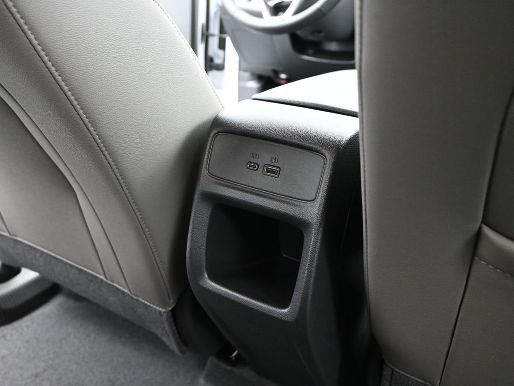 Used 2025 Chevrolet Trax ACTIV w/ Sunroof Package image 15