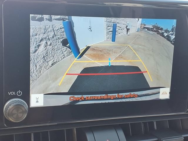 Used 2024 Toyota RAV4 XLE w/ Convenience Package AWD/4WD image 18