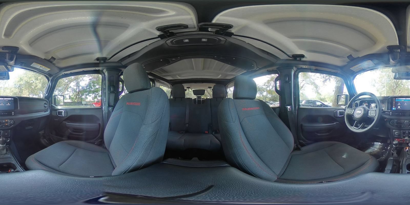 Used 2026 Jeep Wrangler Unlimited Rubicon AWD/4WD image 36