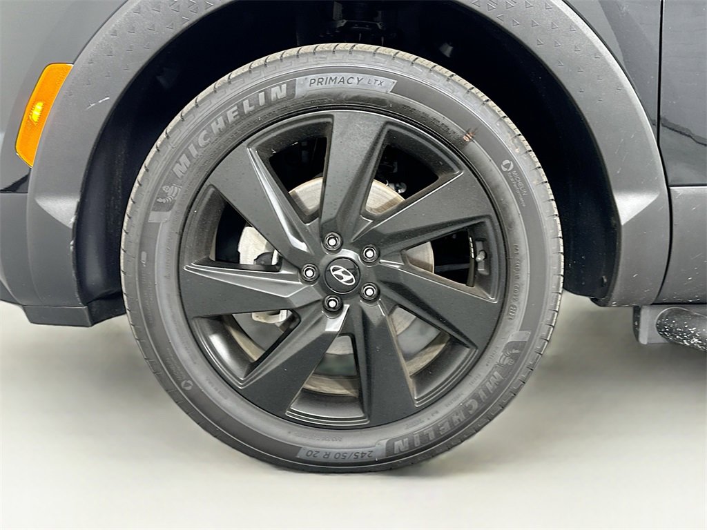 Used 2024 Hyundai Santa Cruz Night image 31