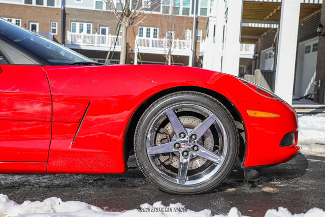 Used 2007 Chevrolet Corvette Convertible w/ Preferred Equipment Group RWD image 11