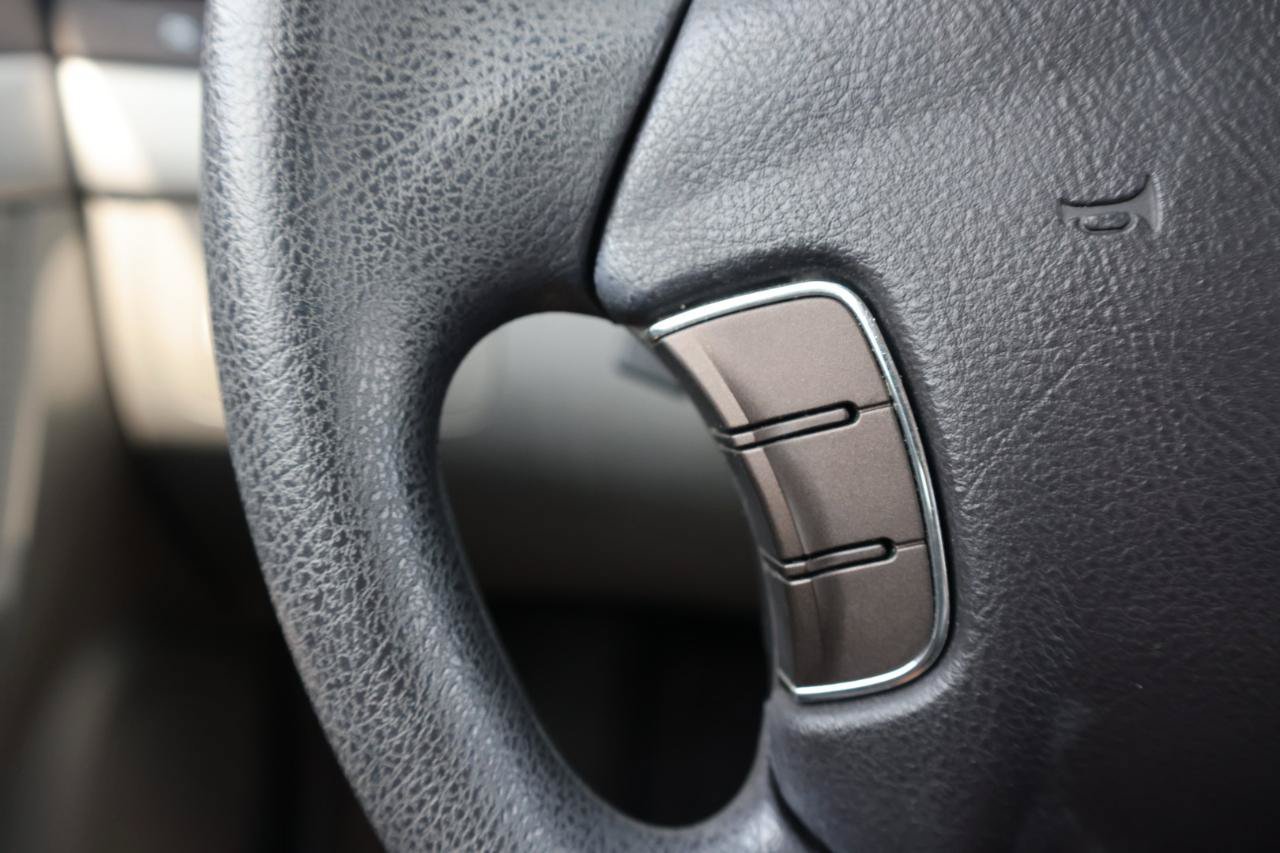 Used 2010 Hyundai Sonata GLS FWD image 25