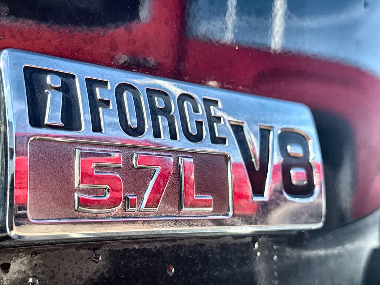Used 2013 Toyota Sequoia SR5 RWD image 9