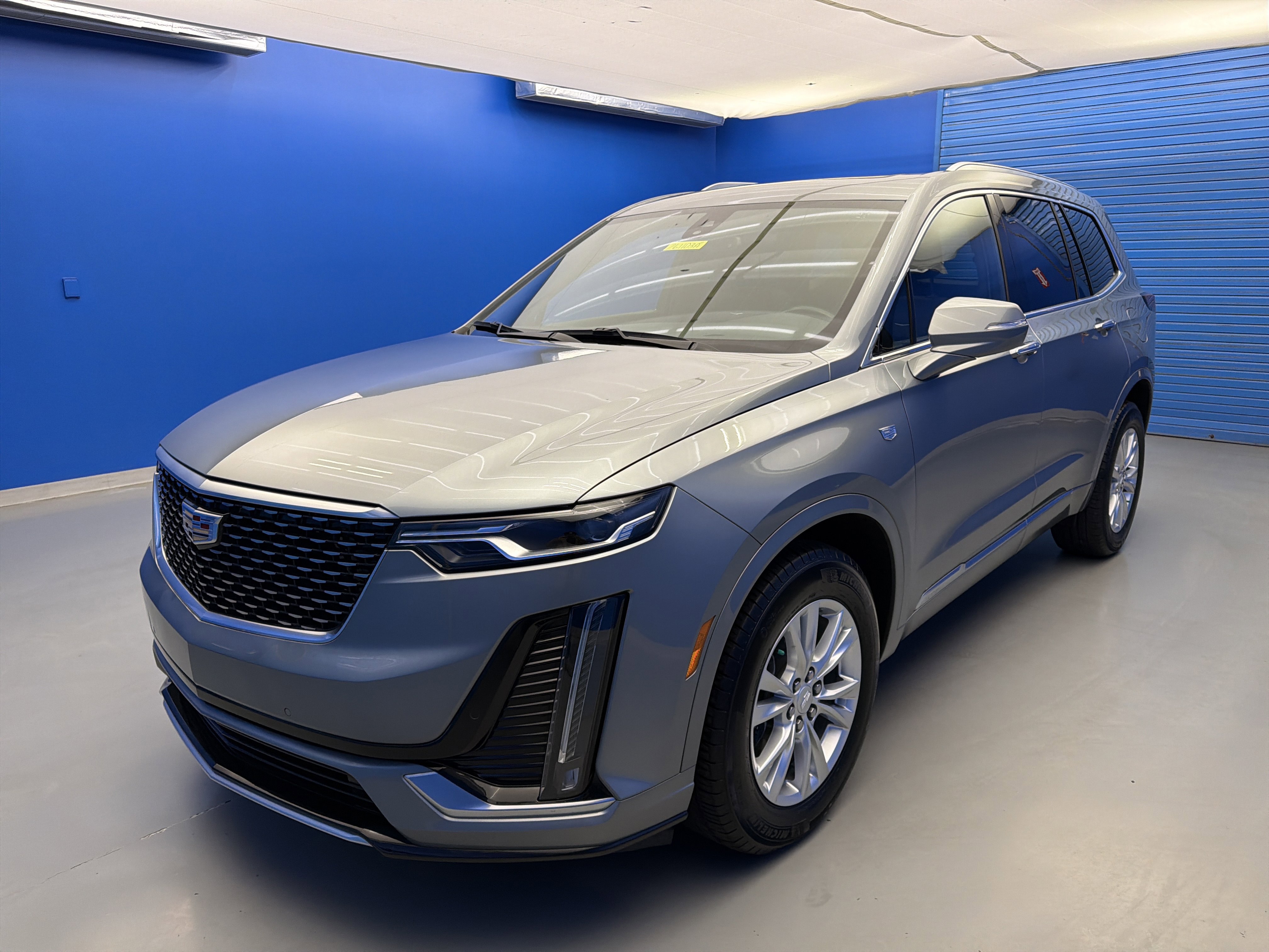 Used 2023 Cadillac XT6 Luxury image 4