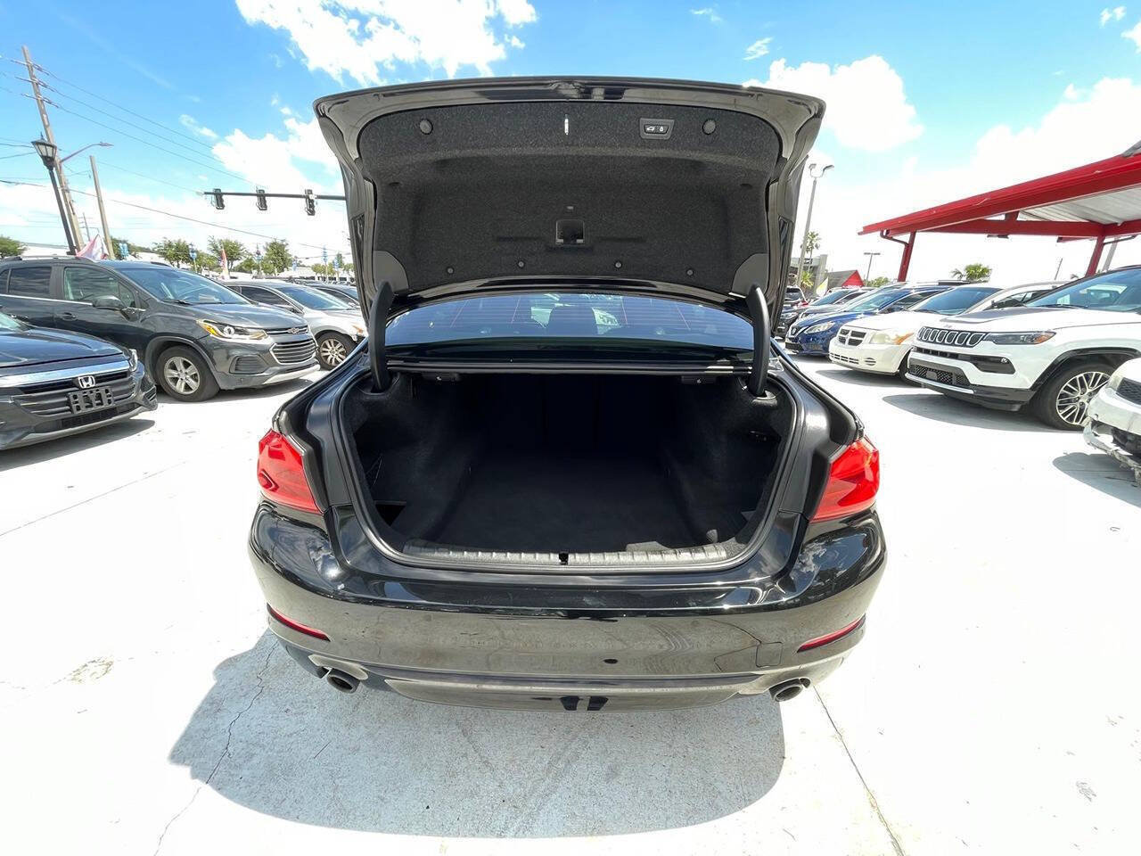 Used 2019 BMW 530i w/ Convenience Package RWD image 15