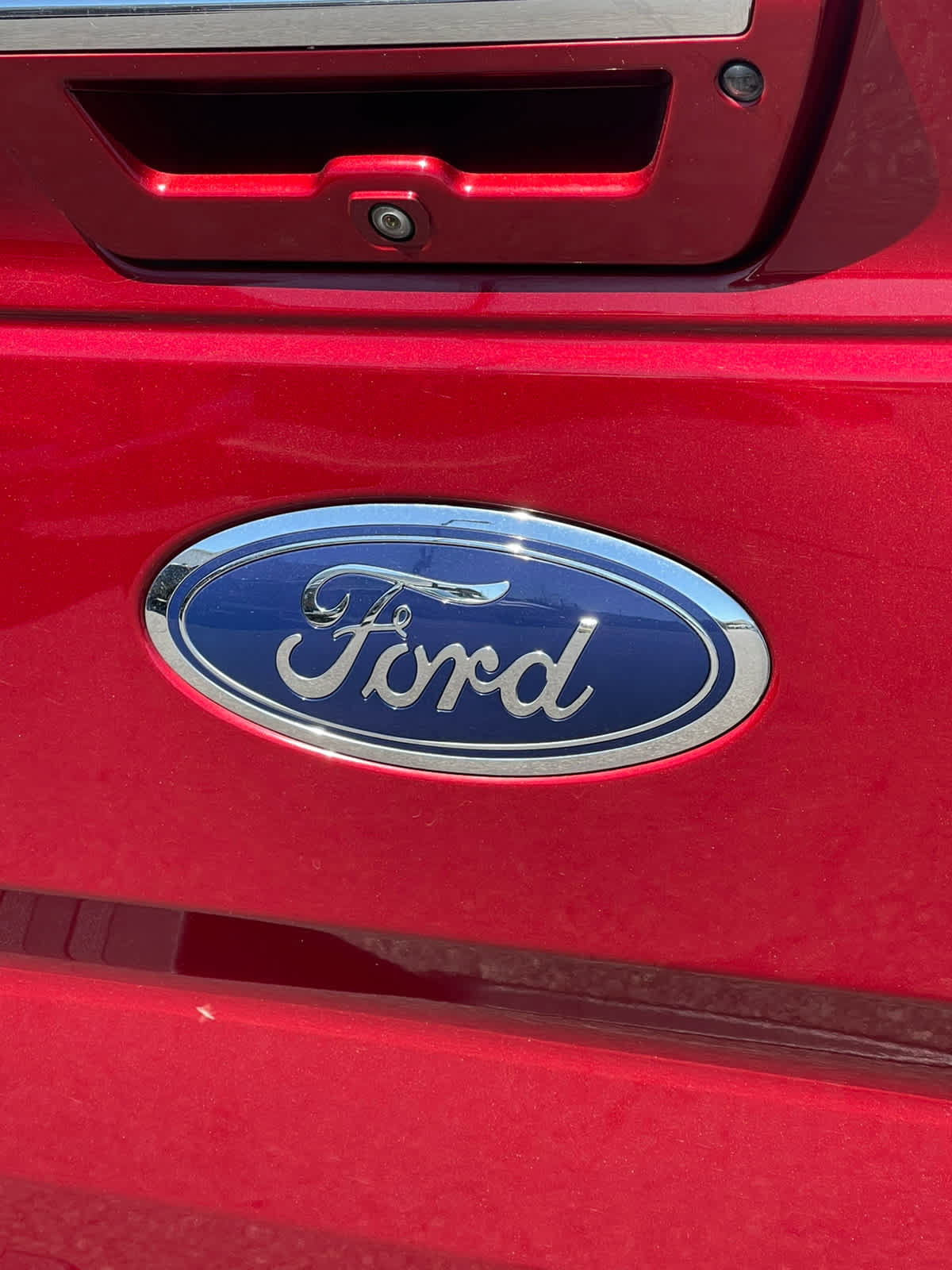 Used 2015 Ford F150 Lariat AWD/4WD image 9