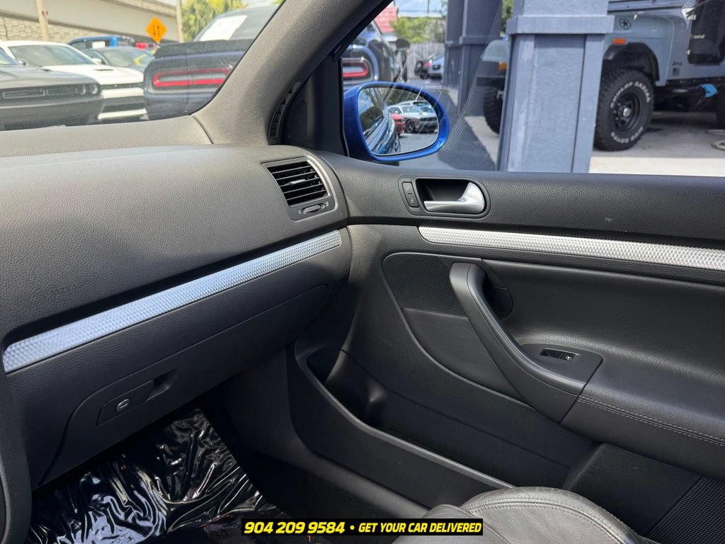 Used 2008 Volkswagen R32 AWD/4WD image 21