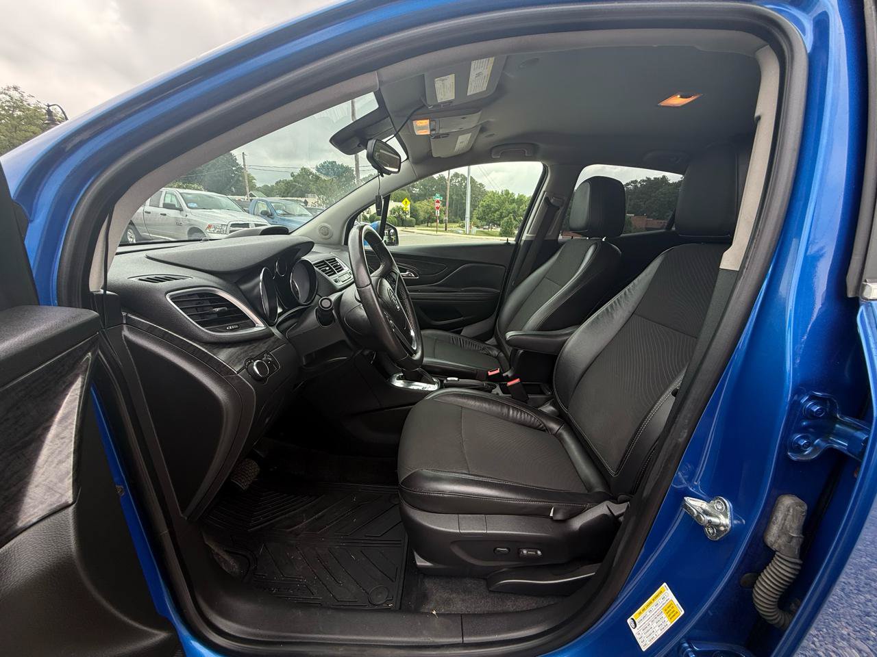 Used 2013 Buick Encore AWD image 17