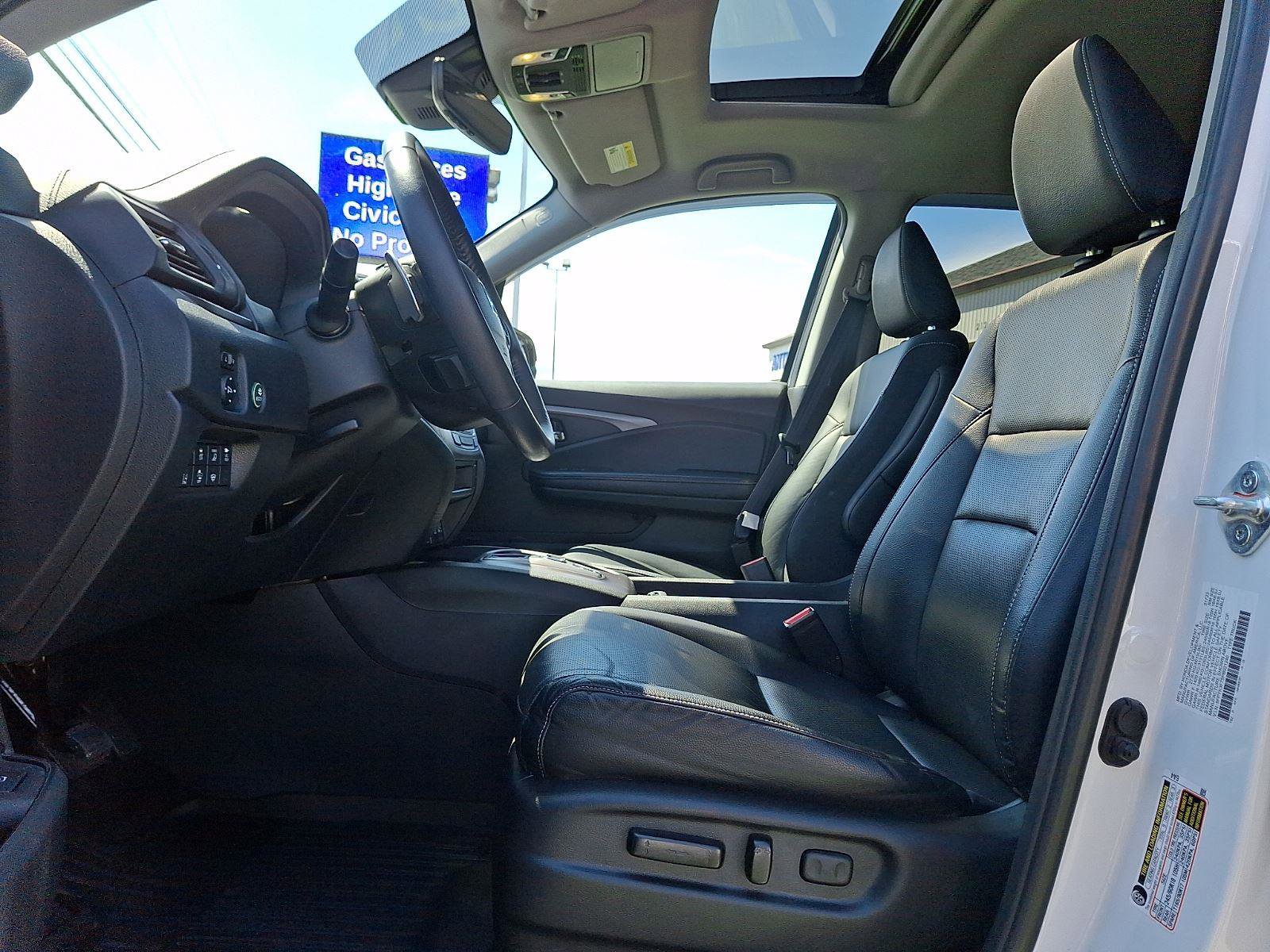 Used 2023 Honda Ridgeline RTL-E image 14