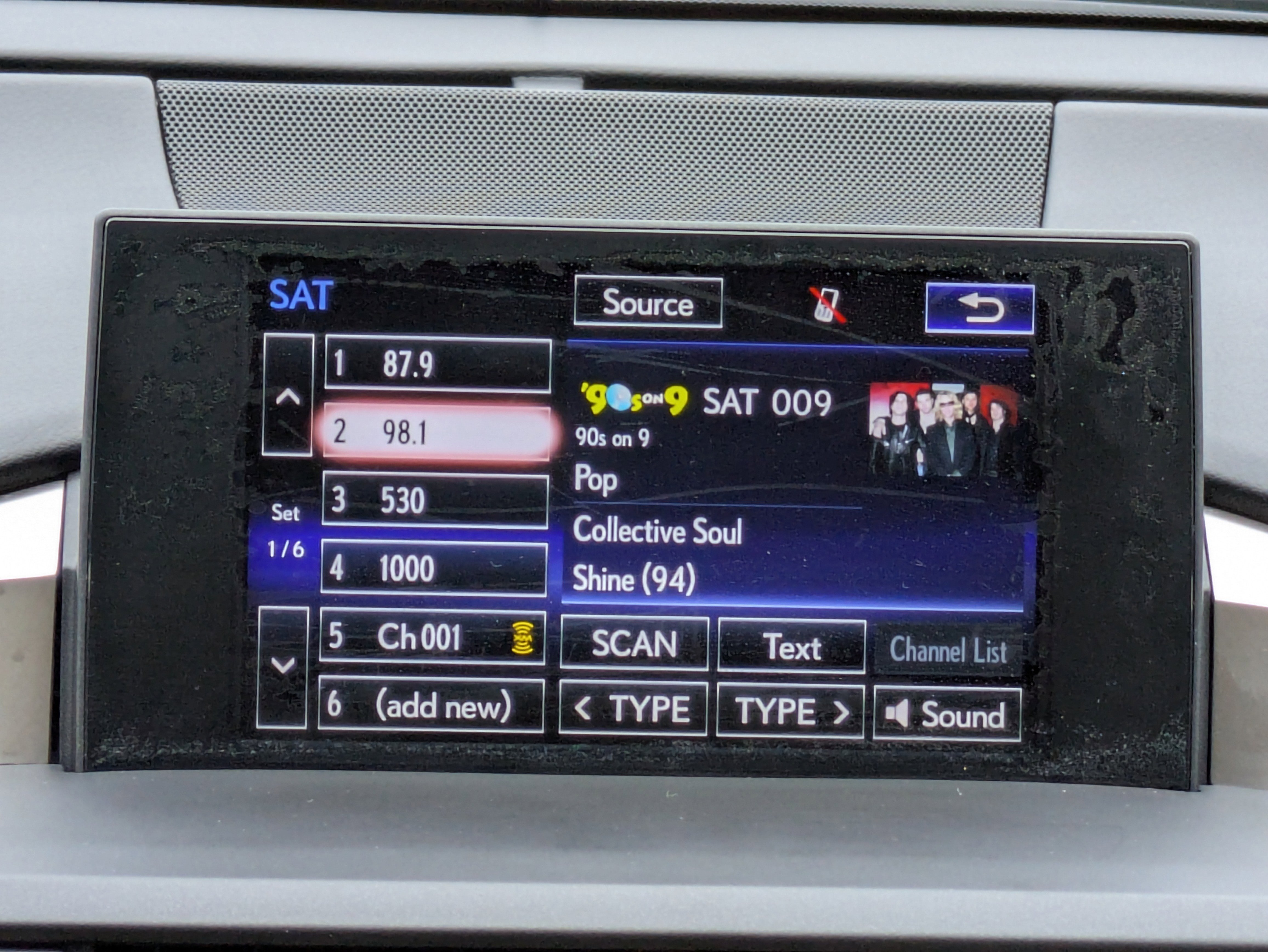 Used 2015 Lexus NX 200t FWD image 19