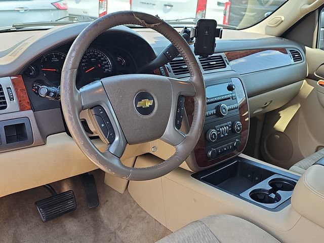 Used 2012 Chevrolet Tahoe LS w/ Convenience Package RWD image 16