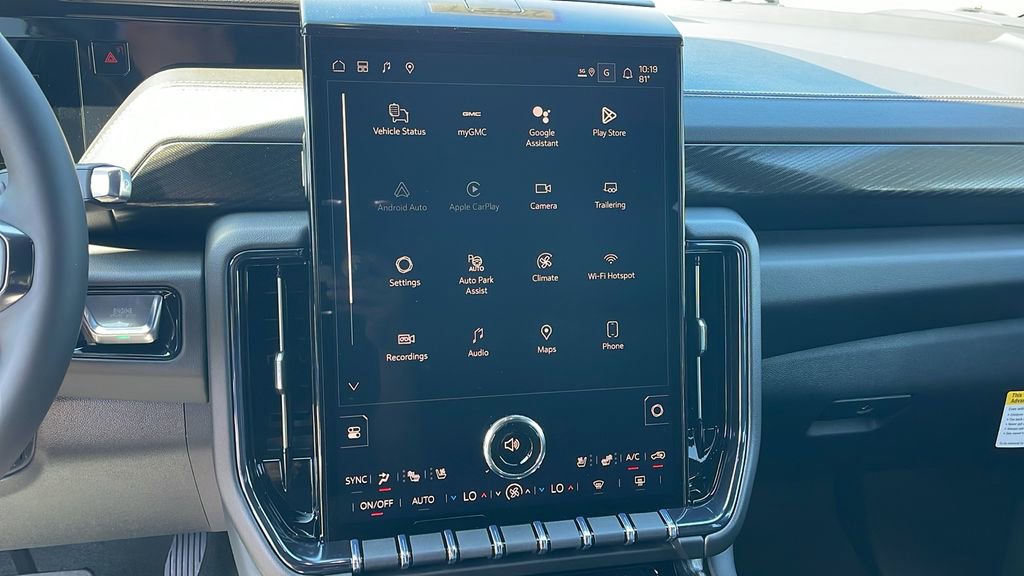 New 2026 GMC Yukon XL AT4 AWD/4WD image 18
