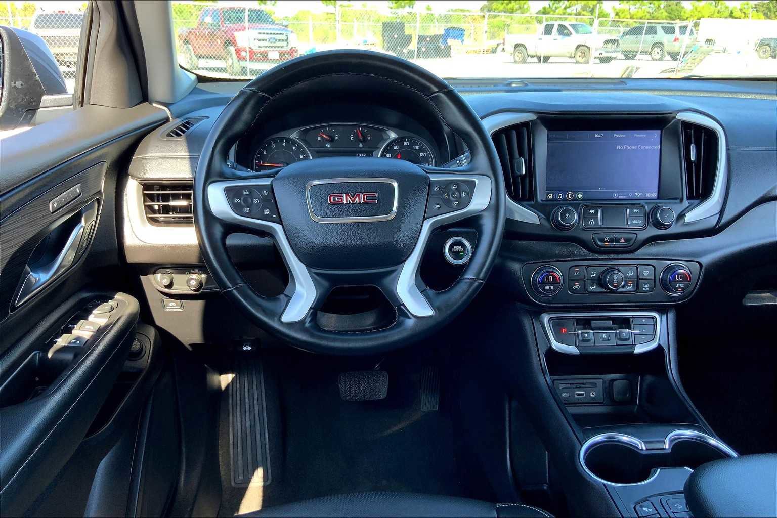 Certified 2024 GMC Terrain SLT image 5