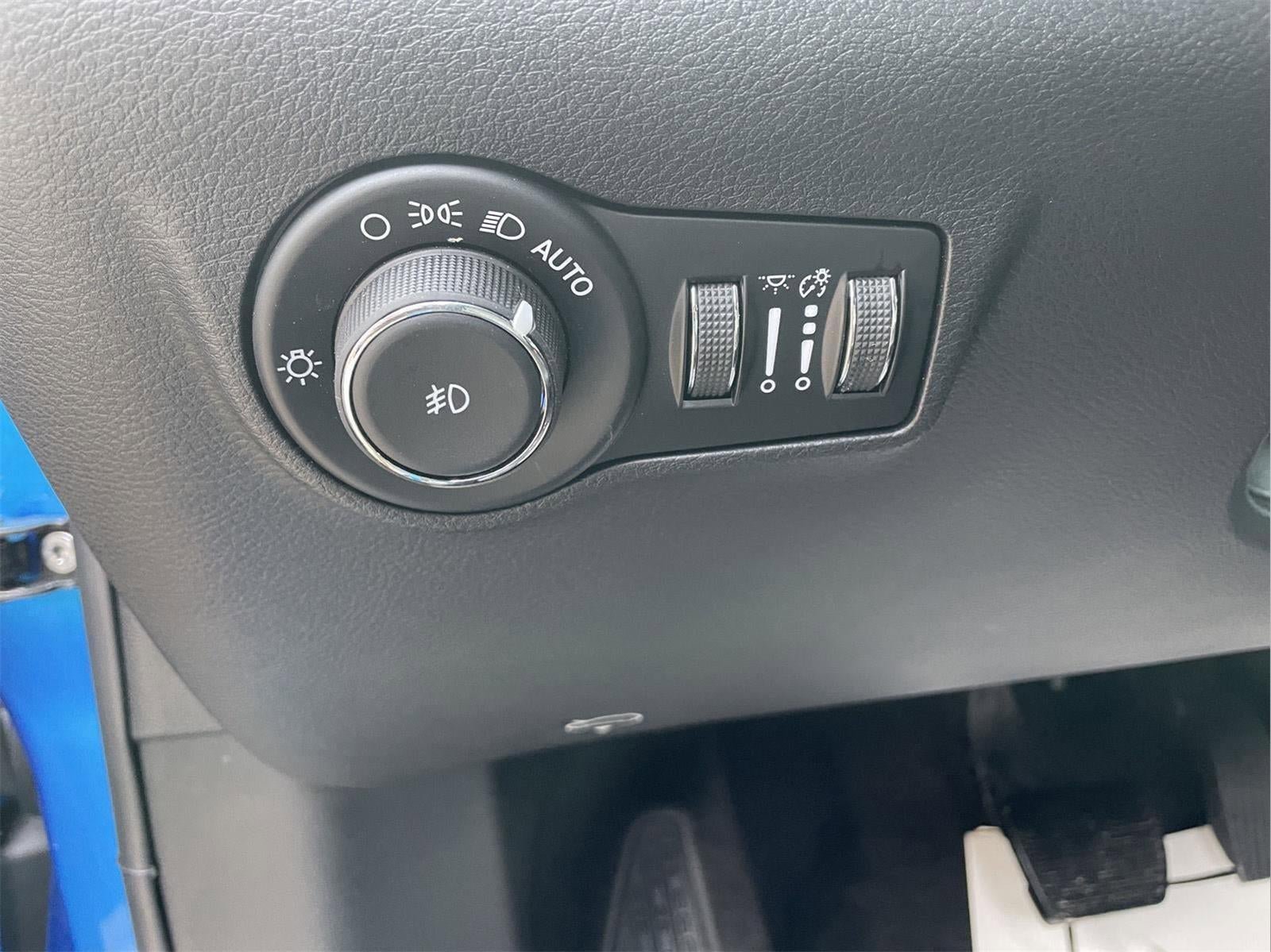 New 2026 Jeep Compass Limited image 11