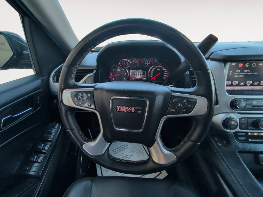 Used 2016 GMC Yukon XL SLT w/ Open Road Package AWD/4WD image 12