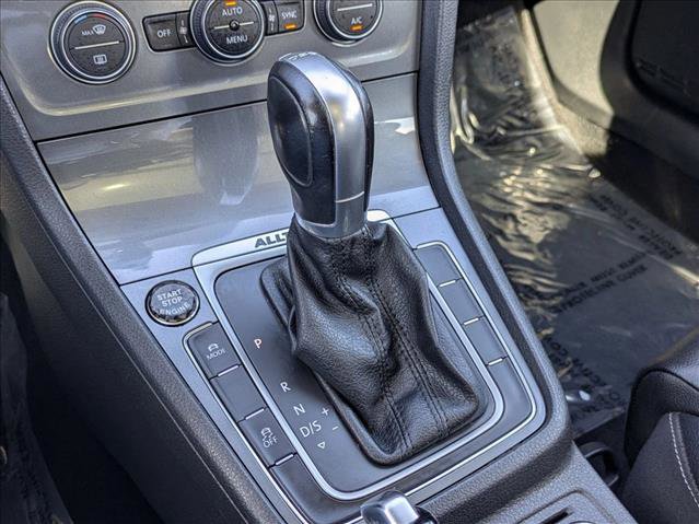 Used 2017 Volkswagen Golf Alltrack SEL image 12