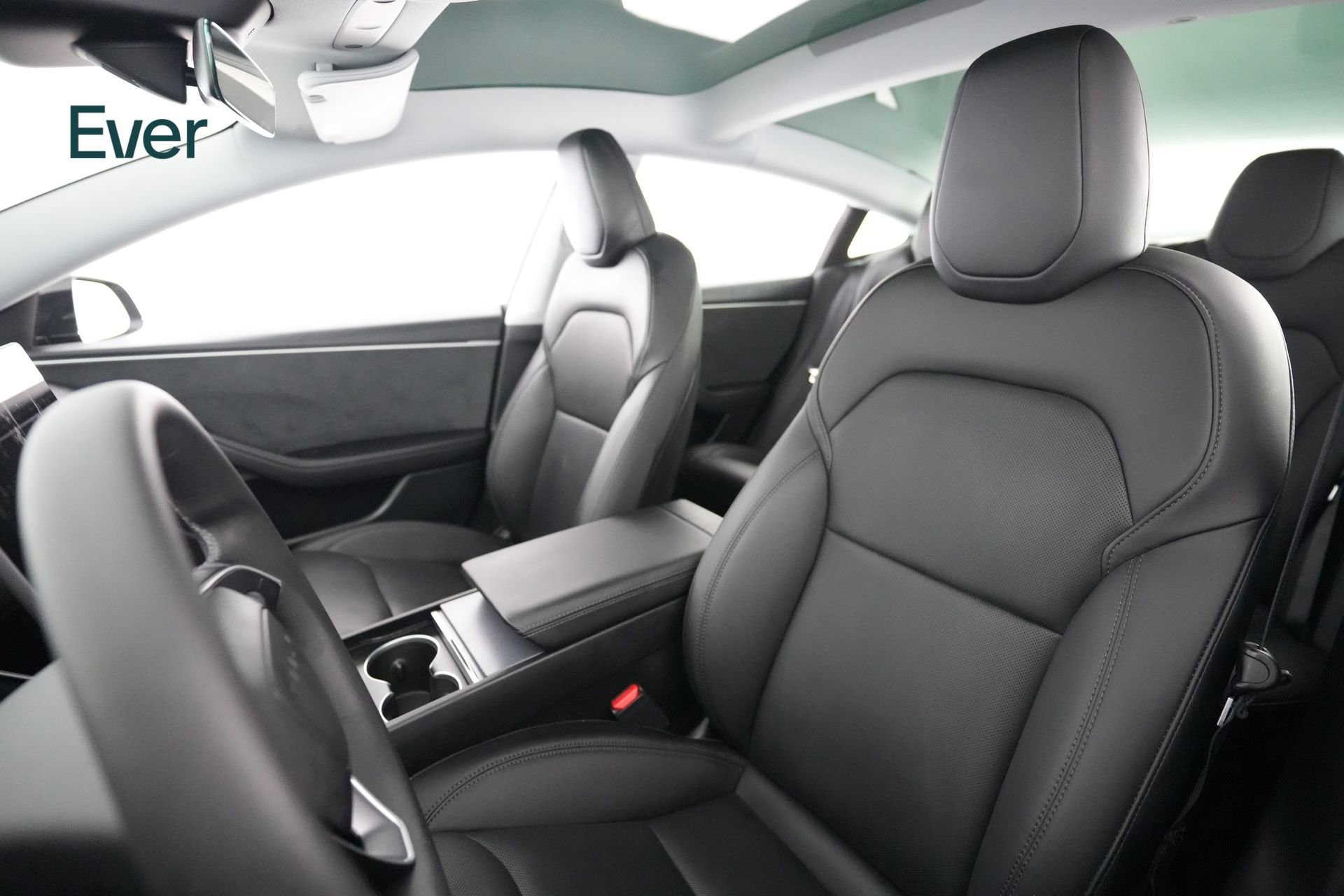 Used 2025 Tesla Model 3 Long Range image 4