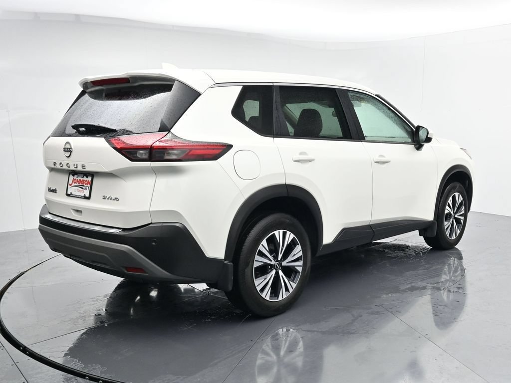 Used 2023 Nissan Rogue SV AWD/4WD image 7
