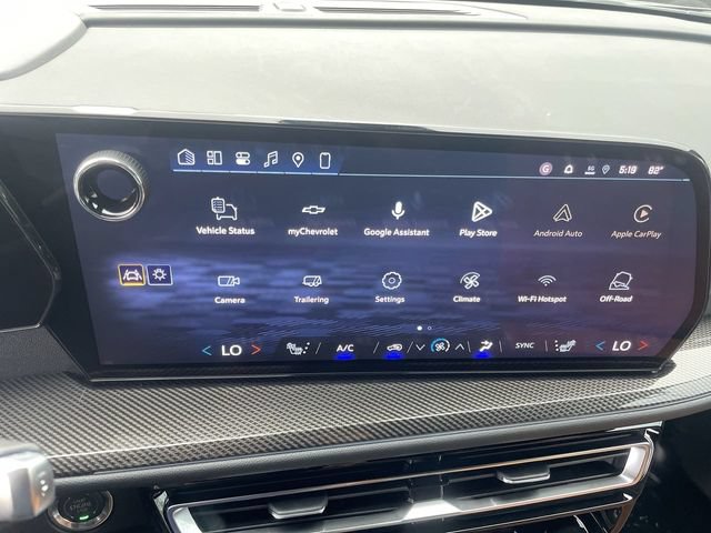 New 2027 Chevrolet Traverse Z71 AWD/4WD image 16