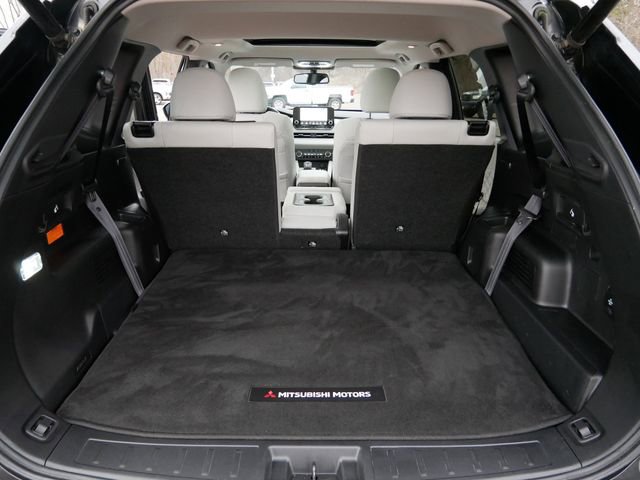 Used 2024 Mitsubishi Outlander SEL AWD/4WD image 10