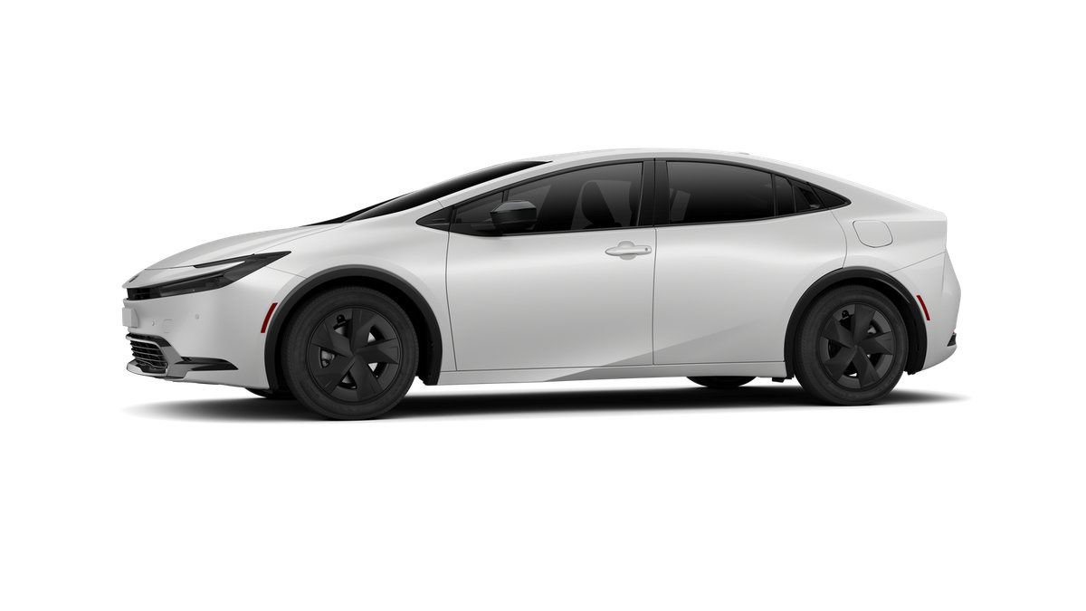 New 2026 Toyota Prius LE FWD image 3
