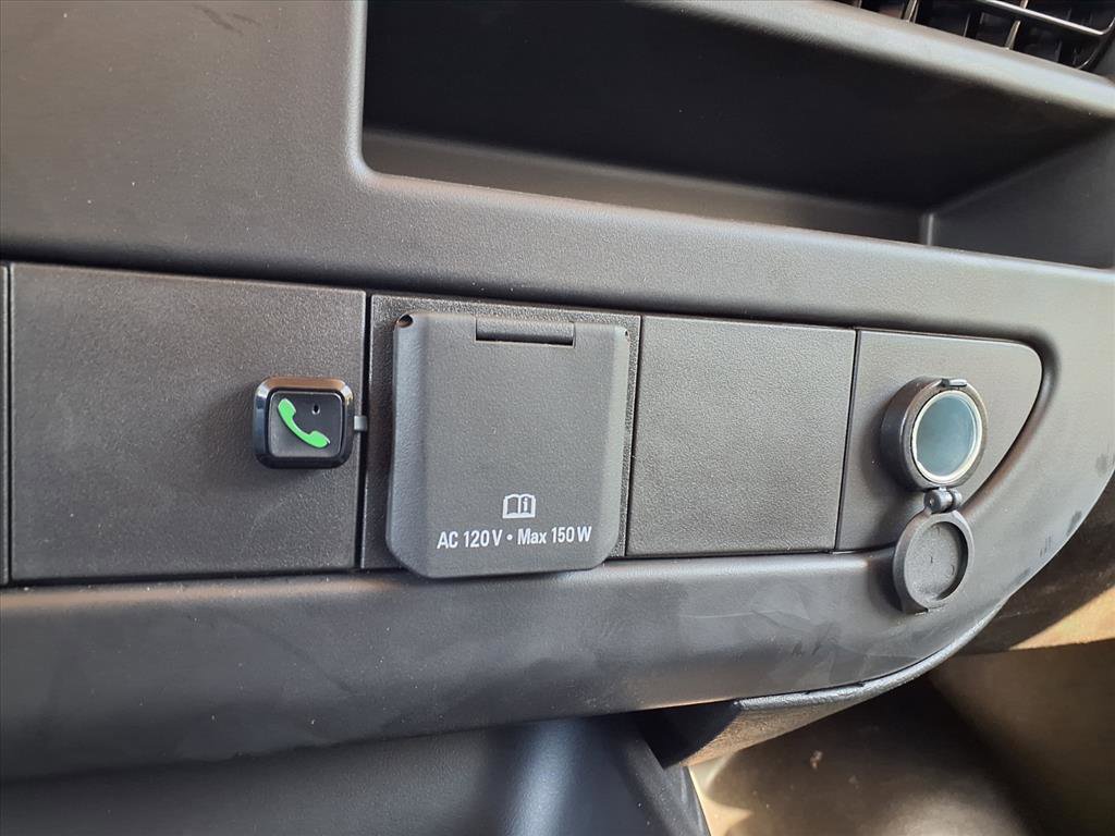 New 2025 GMC Savana 2500 Work Van w/ Driver Convenience Package image 9