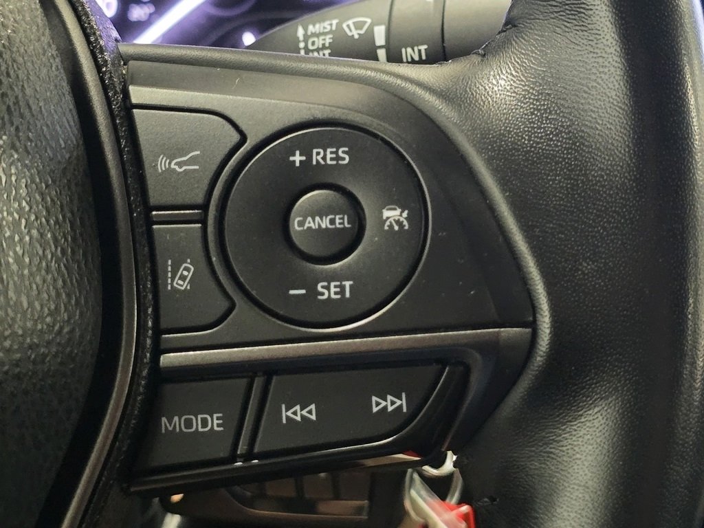 Used 2024 Toyota Camry SE image 28
