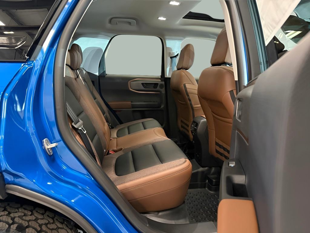 New 2025 Ford Bronco Sport Outer Banks w/ Sasquatch Outer Banks Package image 17