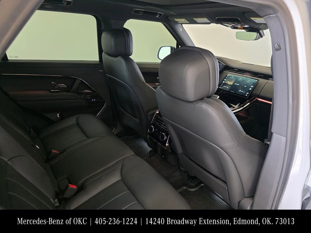 Used 2025 Land Rover Range Rover Sport Dynamic SE image 22