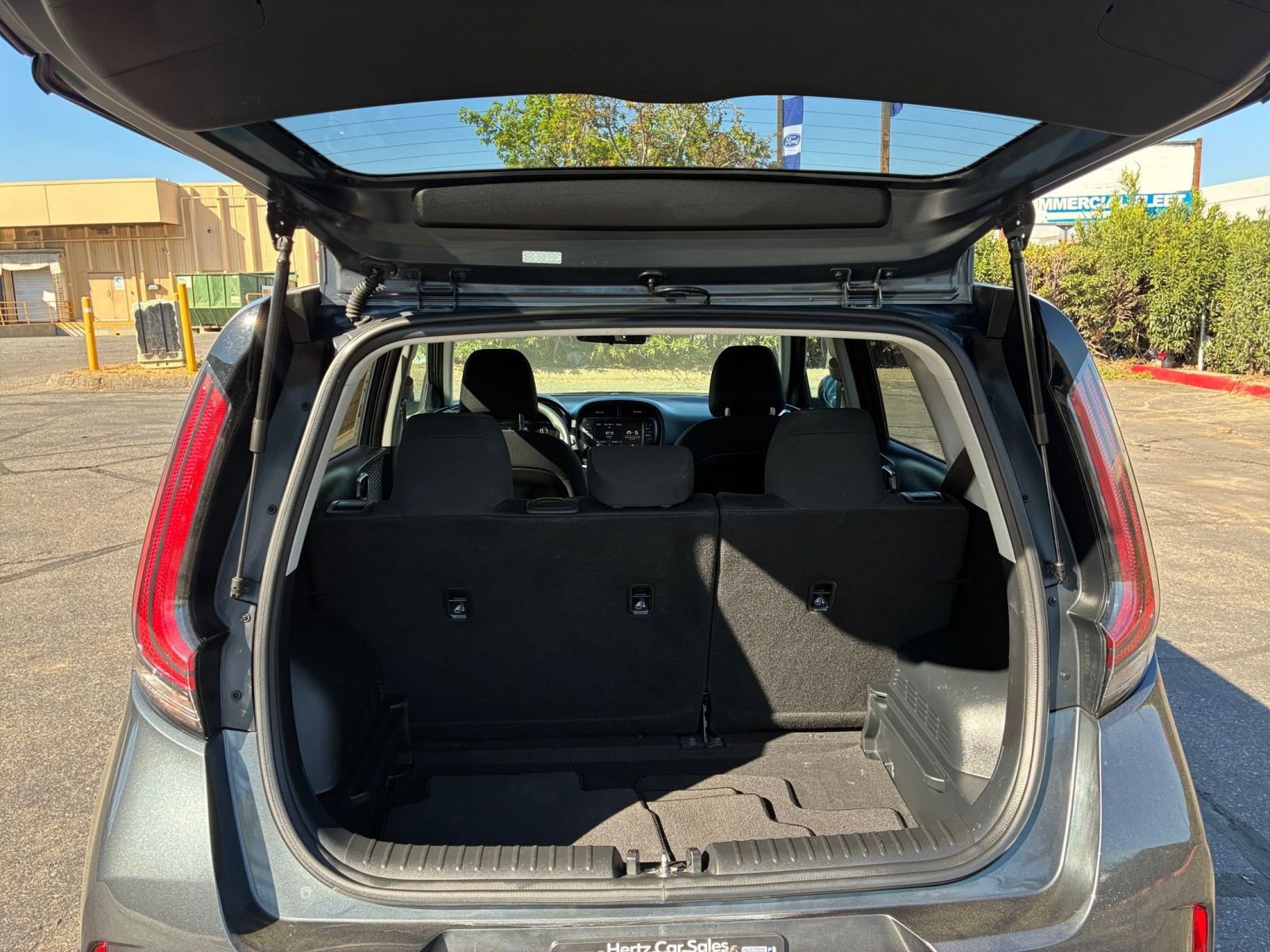 Used 2025 Kia Soul LX w/ LX Technology Package image 28