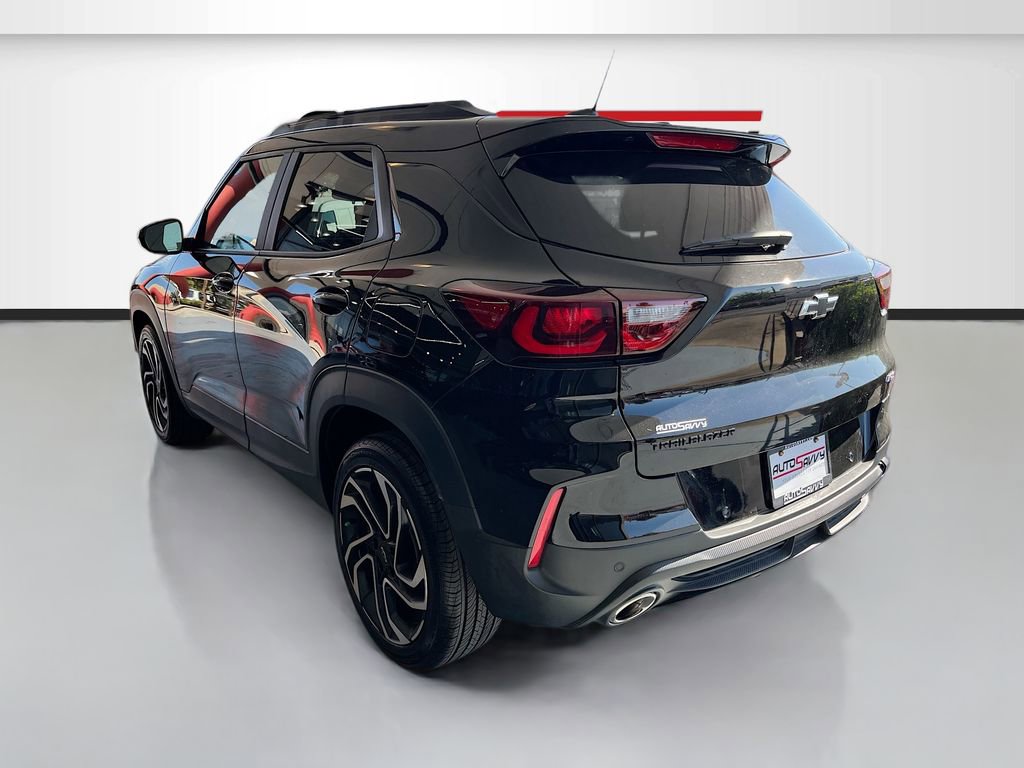 Used 2024 Chevrolet TrailBlazer RS w/ Driver Confidence Package image 5